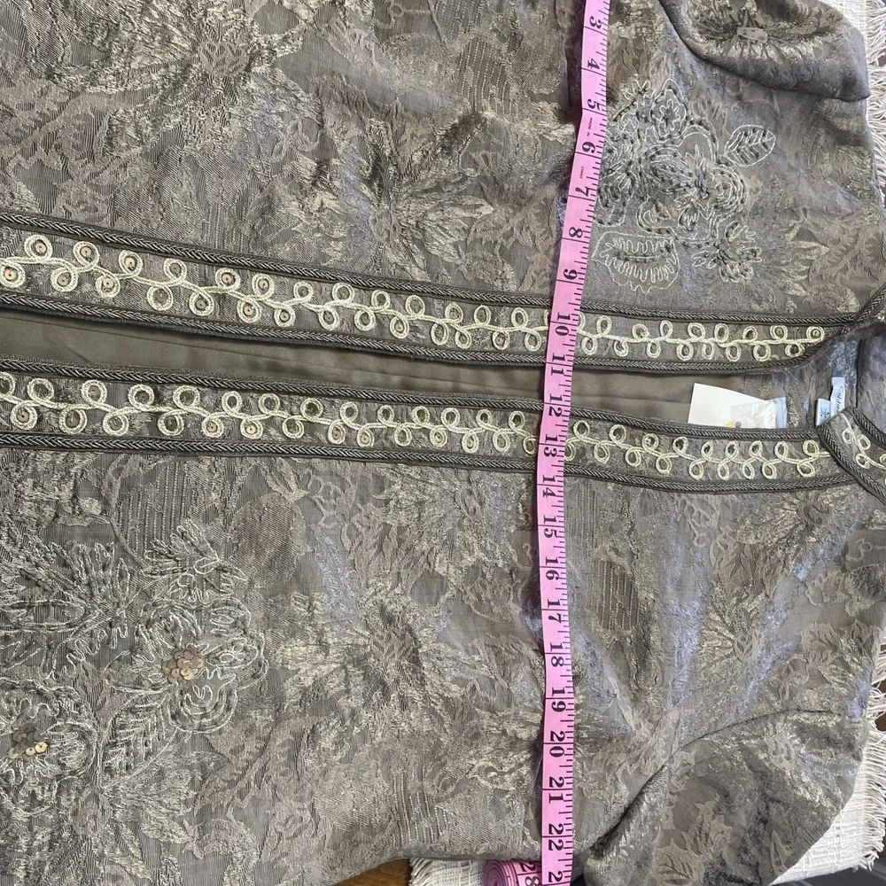 Cold water Creek NWT Women's Embroided Flower Shimmer Jacket Size Large‎